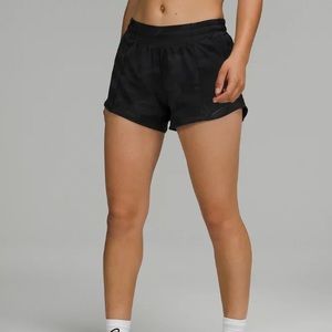 lululemon Hotty Hot LR Shorts 4” Lined camo black